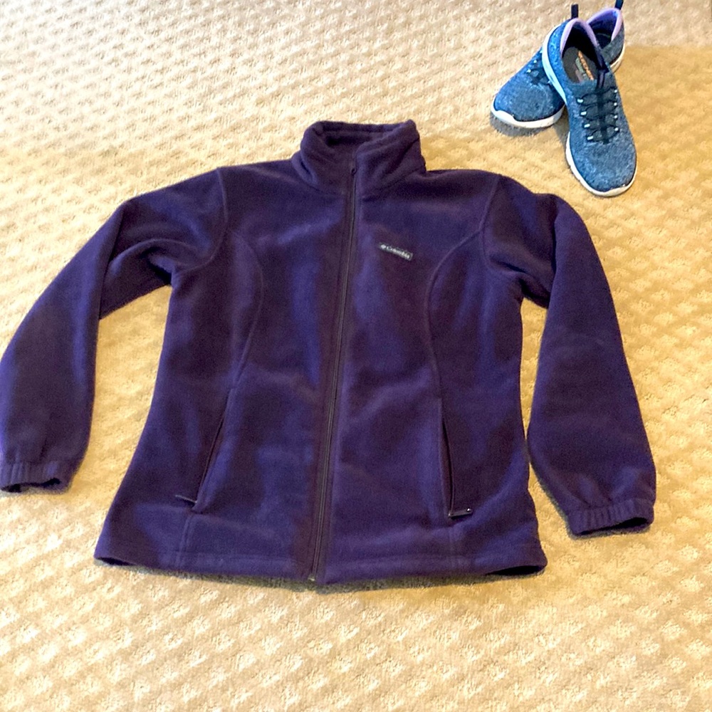 Like new Columbia full zip fleece sz L purple
